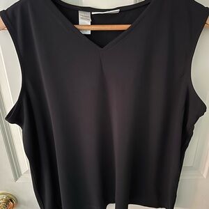 Liz Claiborne Black Sleeveless Tank Top